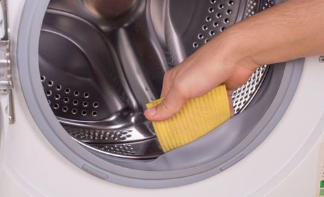 Процесс очистки стиральной машины: 3 шага